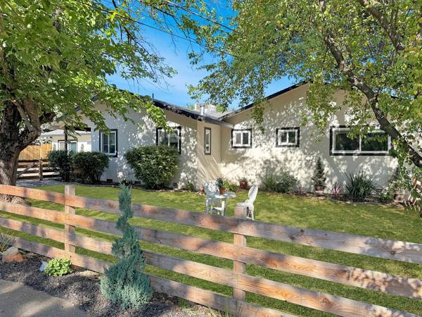 12410 New Airport RD, Auburn, CA 95603