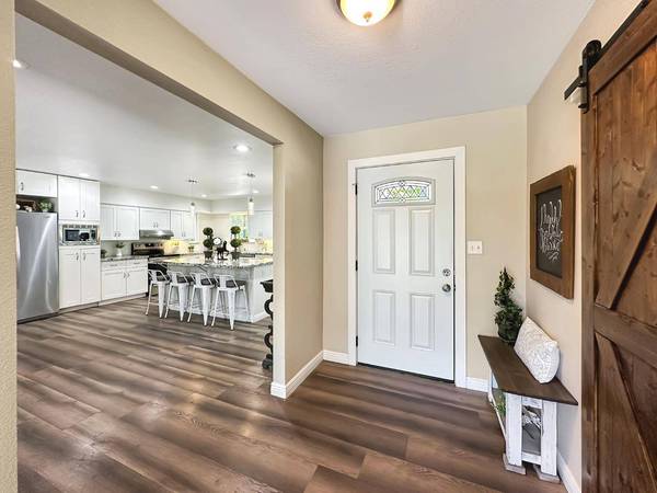12410 New Airport RD, Auburn, CA 95603