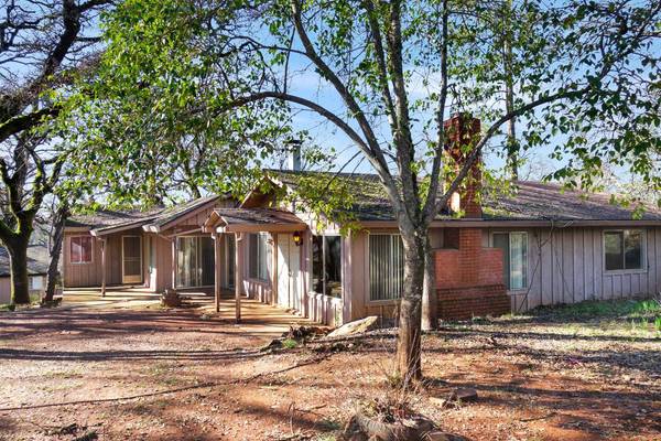 111 Covey RD, Auburn, CA 95603