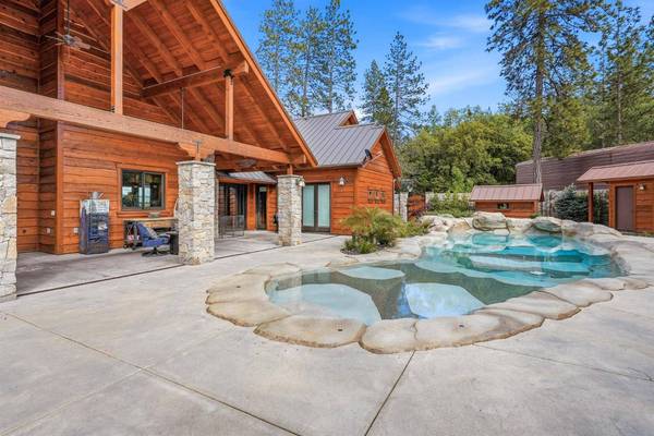 3942 Bear Canyon CT, Meadow Vista, CA 95722