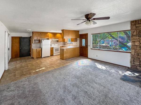 11457 Sandpiper WAY, Penn Valley, CA 95946