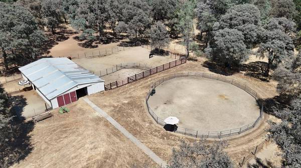 26525 Table Meadow RD, Auburn, CA 95602