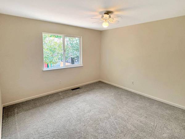 11318 Torrey Pines DR, Auburn, CA 95602