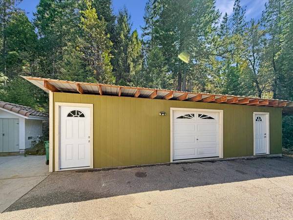 12606 Green lee Woods LN, Nevada City, CA 95959