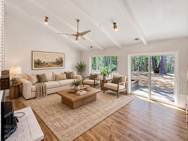 27466 Table Meadow RD, Auburn, CA 95602