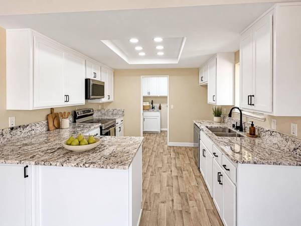 10395 Combie RD, Auburn, CA 95602
