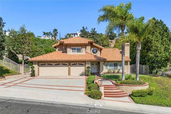 5000 Stonehaven DR, Yorba Linda, CA 92887