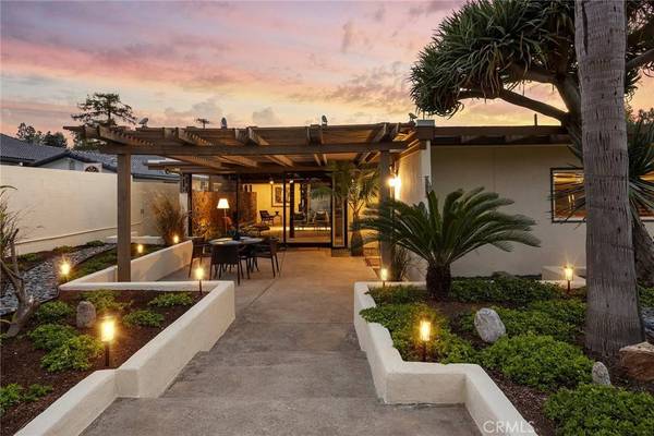 10662 Crawford Canyon, North Tustin, CA 92705