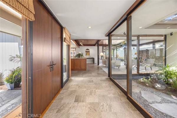 10662 Crawford Canyon, North Tustin, CA 92705