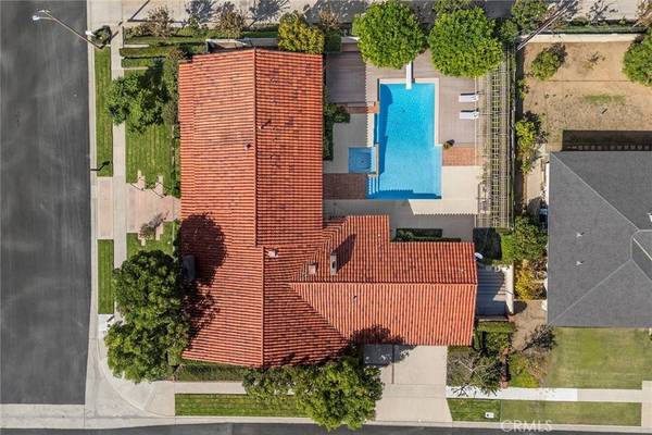 18021 Bryce PL, North Tustin, CA 92705