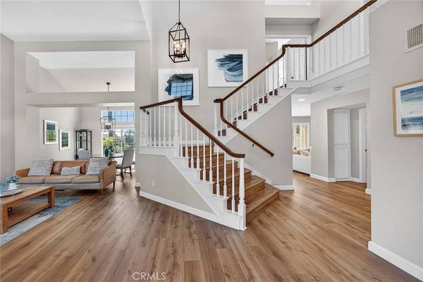 1055 S Highridge CT, Anaheim Hills, CA 92808