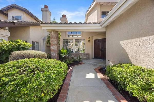 1055 S Highridge CT, Anaheim Hills, CA 92808