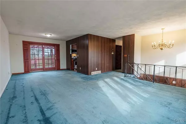 6615 Seville DR, Rome, NY 13440