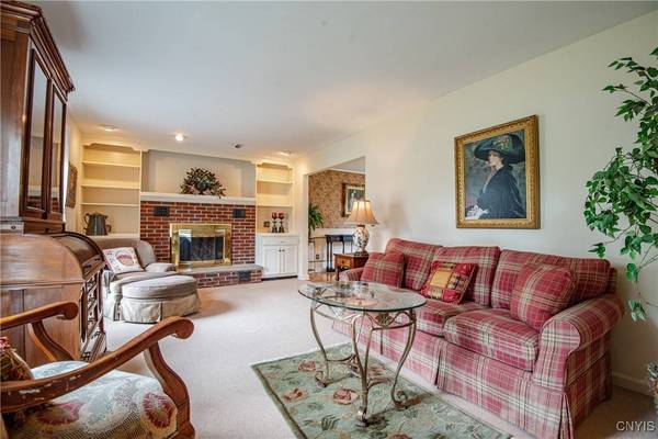 1727 N George ST, Rome, NY 13440