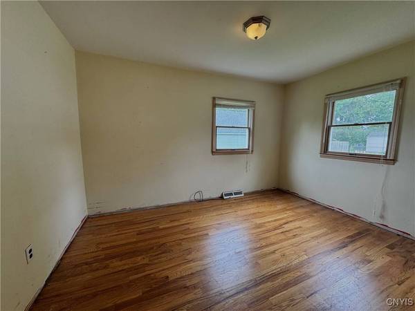 706 W Bloomfield ST, Rome, NY 13440