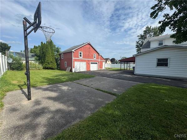 704 Bell RD S, Rome, NY 13440