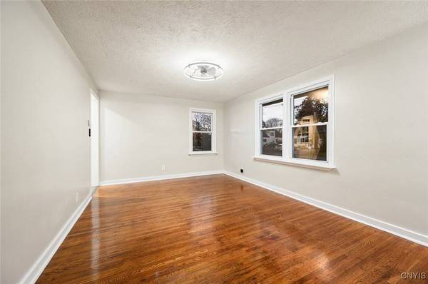 116 Riverview Pkwy N, Rome, NY 13440