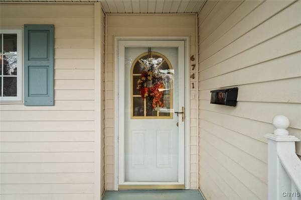 6741 Williams RD, Rome, NY 13440