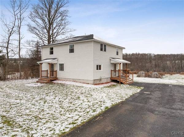 10215 Mapledale RD, Holland Patent, NY 13354