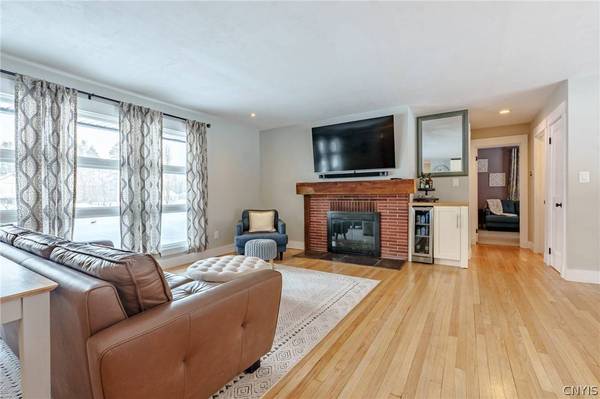 8427 Turin RD, Rome, NY 13440