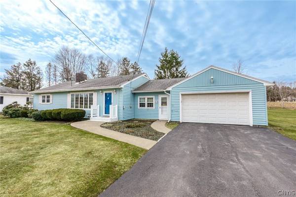 8719 Maple DR, Lee Center, NY 13363