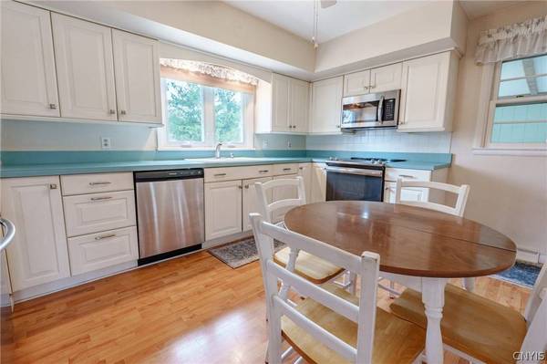 8719 Maple DR, Lee Center, NY 13363