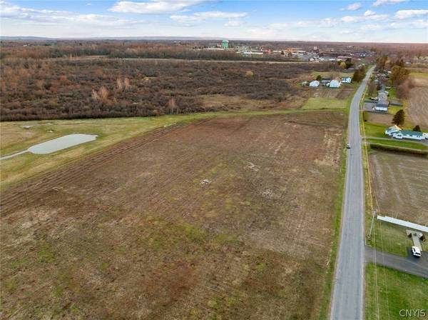 6350 Lamphear RD, Rome, NY 13440