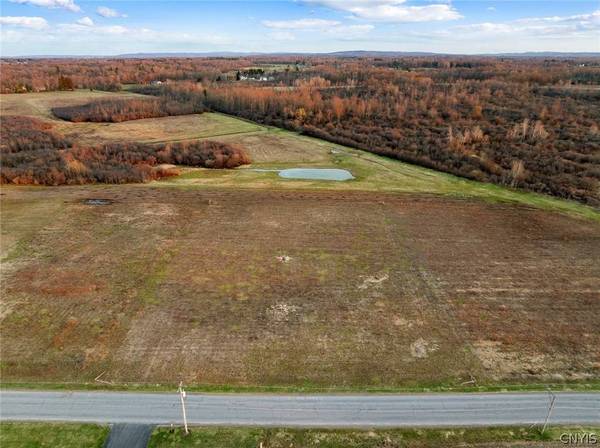 6350 Lamphear RD, Rome, NY 13440