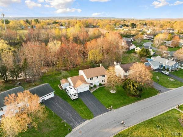8001 Brookside DR, Rome, NY 13440