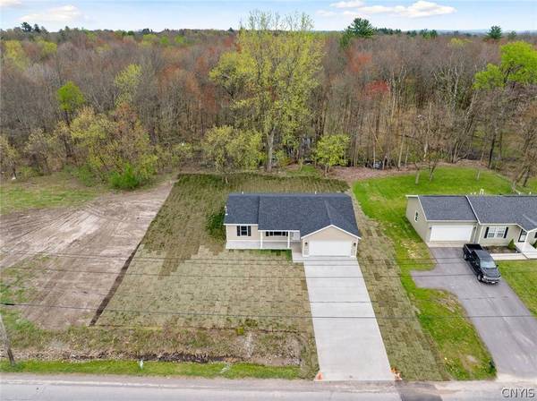 7792 Gifford RD, Rome, NY 13440