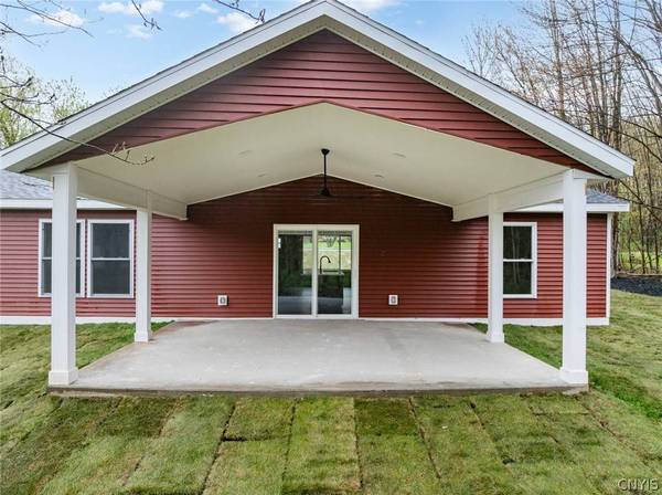 6590 Fox RD, Marcy, NY 13403