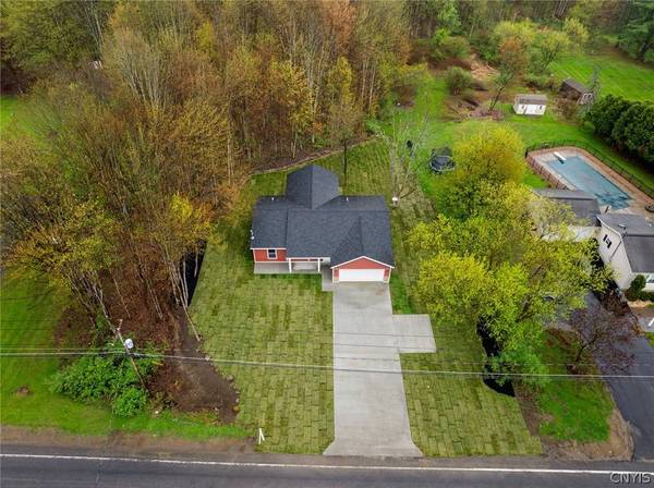 6590 Fox RD, Marcy, NY 13403