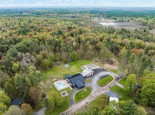 8362 Pinecrest DR, Rome, NY 13440