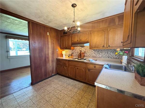 501 Oakwood ST, Rome, NY 13440