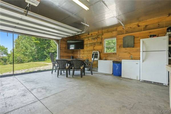 10428 N Steuben RD, Remsen, NY 13438