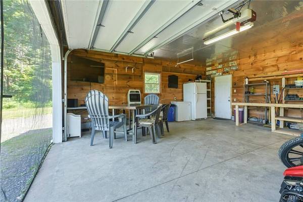 10428 N Steuben RD, Remsen, NY 13438