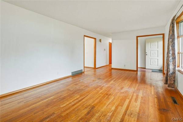 1705 N George ST, Rome, NY 13440