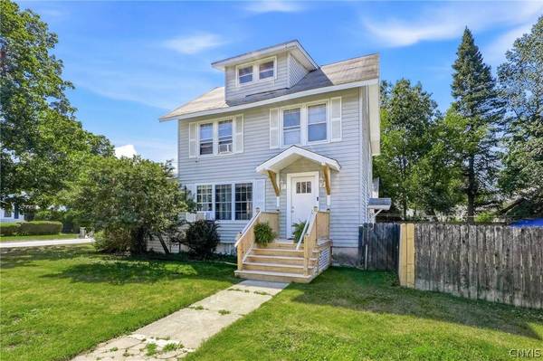 824 Floyd AVE