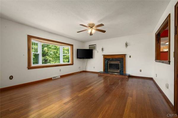 7590 Rome Oriskany RD, Rome, NY 13440