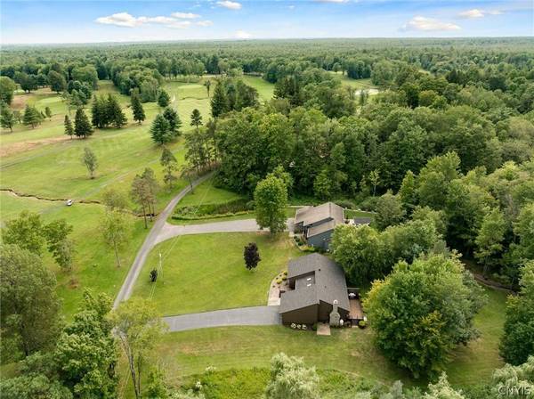 8105 Pinebrook LN, Rome, NY 13440