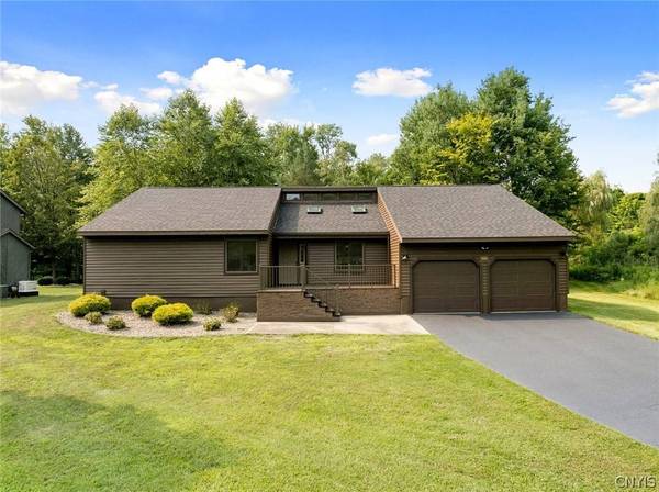 8105 Pinebrook LN, Rome, NY 13440