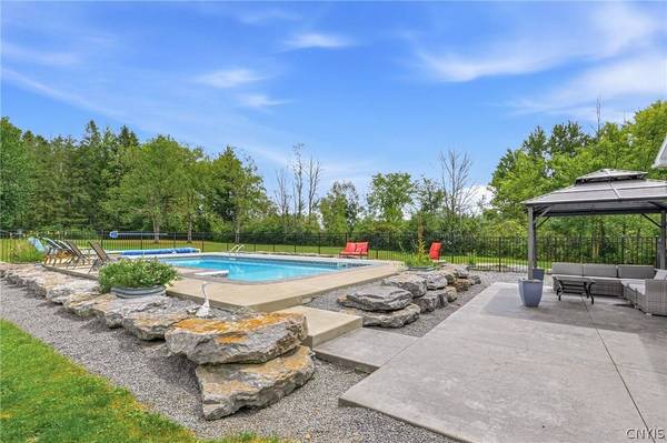 6208 Eureka RD, Rome, NY 13440