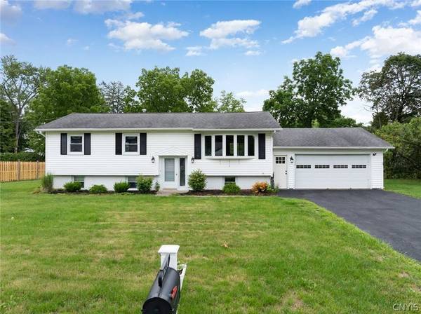 8744 Pepper AVE, Rome, NY 13440