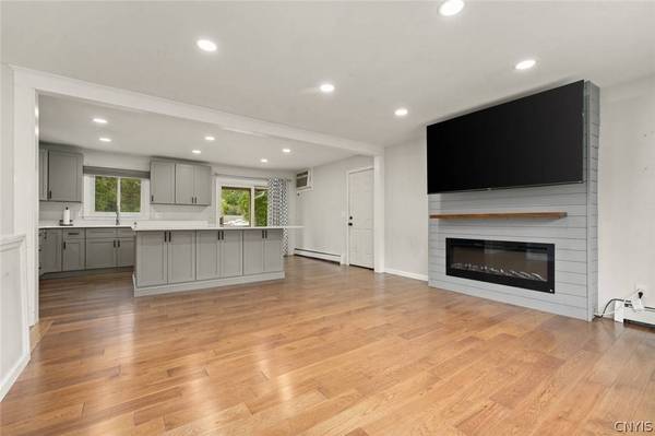 8744 Pepper AVE, Rome, NY 13440