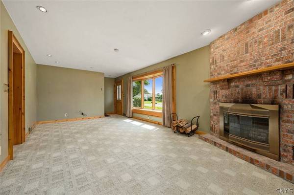 6541 Elmer Hill RD, Rome, NY 13440