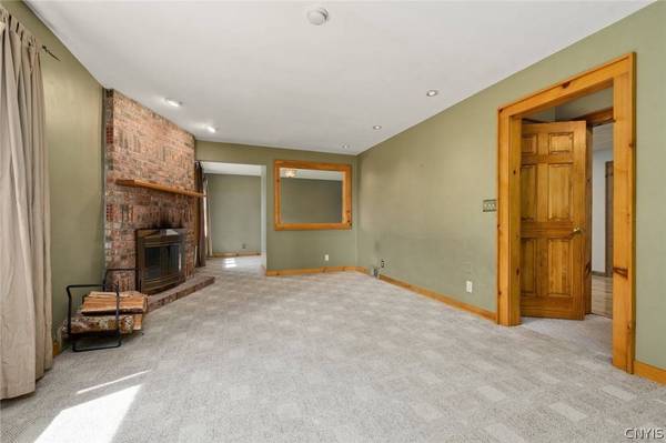6541 Elmer Hill RD, Rome, NY 13440