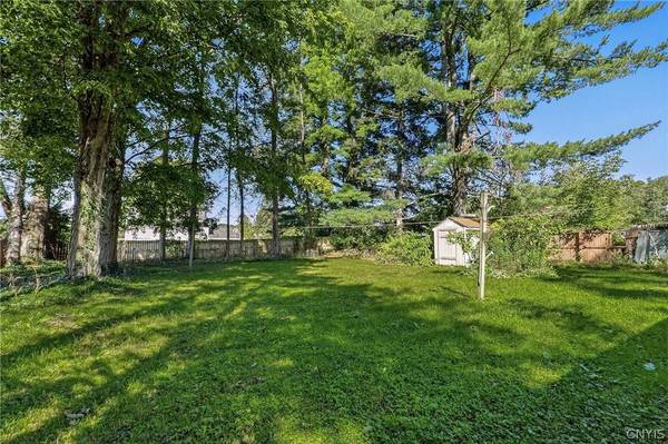 6333 Evergreen DR, Rome, NY 13440