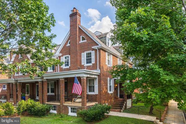 2243 NW 40TH ST NW, Washington, DC 20007