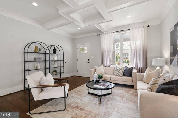 2129 4TH ST NE, Washington, DC 20002