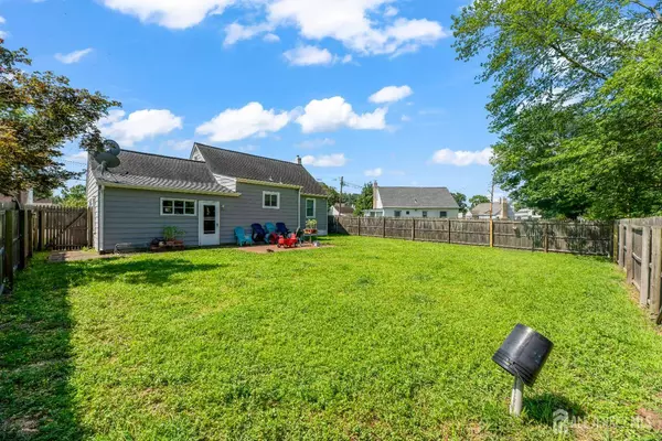 36 Collins RD, Hamilton, NJ 08619